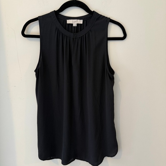 LOFT Tops - LOFT Black Sleeveless Keyhole Neck Gathered Blouse Top Women's Medium